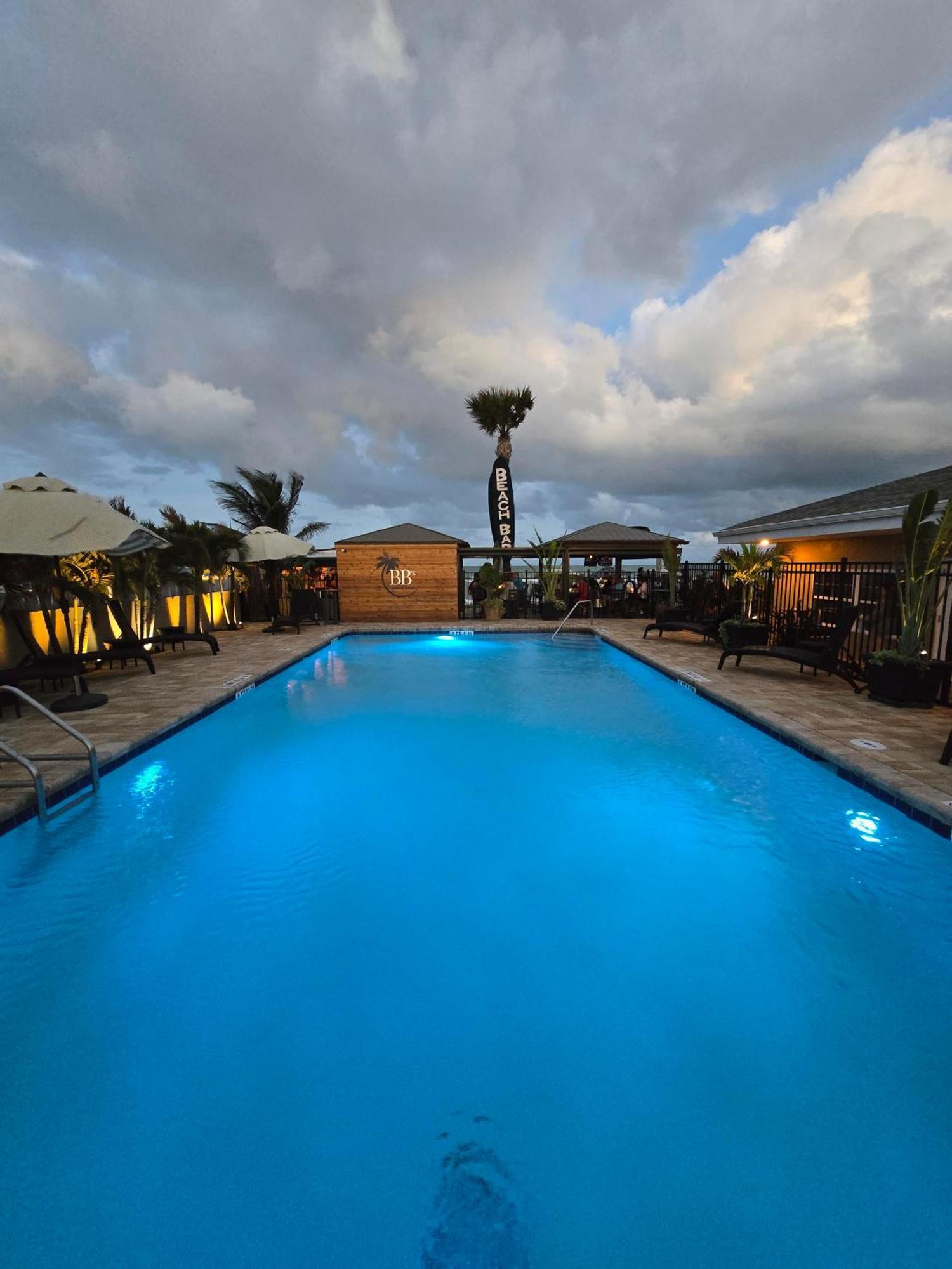 Bleu Beach Resort Индиалантик Экстерьер фото